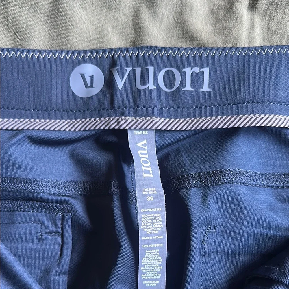 Vuori Men's Dress Pants in Blue & Purple (Never worn!) - Picture 3 of 9